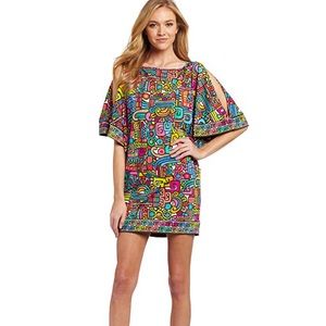 Trina Turk Maya cold shoulder tunic. Size small.